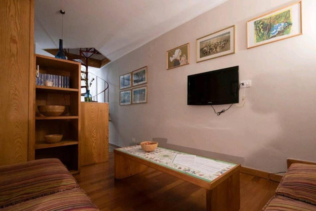 Apartament Il Velarium Del Colosseo Rzym Zewnętrze zdjęcie