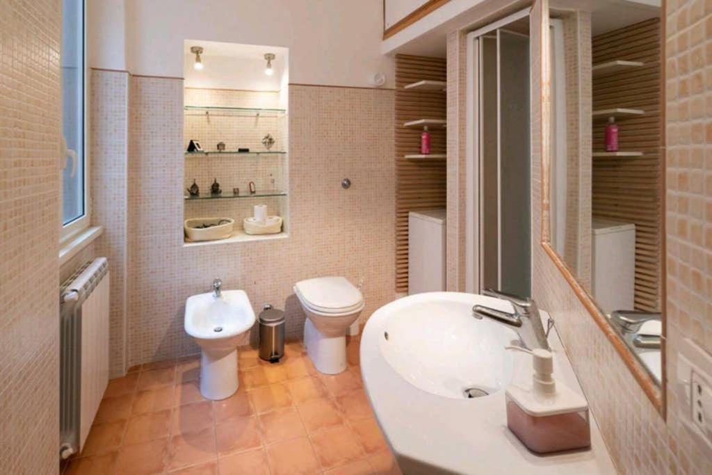 Apartament Il Velarium Del Colosseo Rzym Zewnętrze zdjęcie
