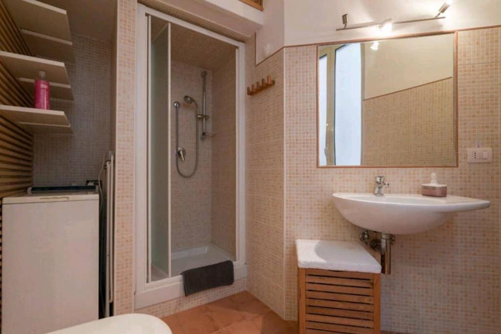 Apartament Il Velarium Del Colosseo Rzym Zewnętrze zdjęcie
